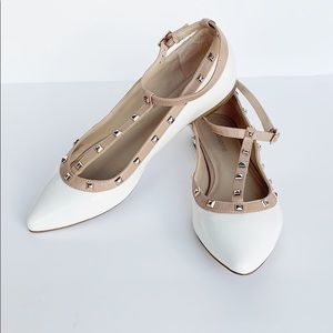 BCBG white flats